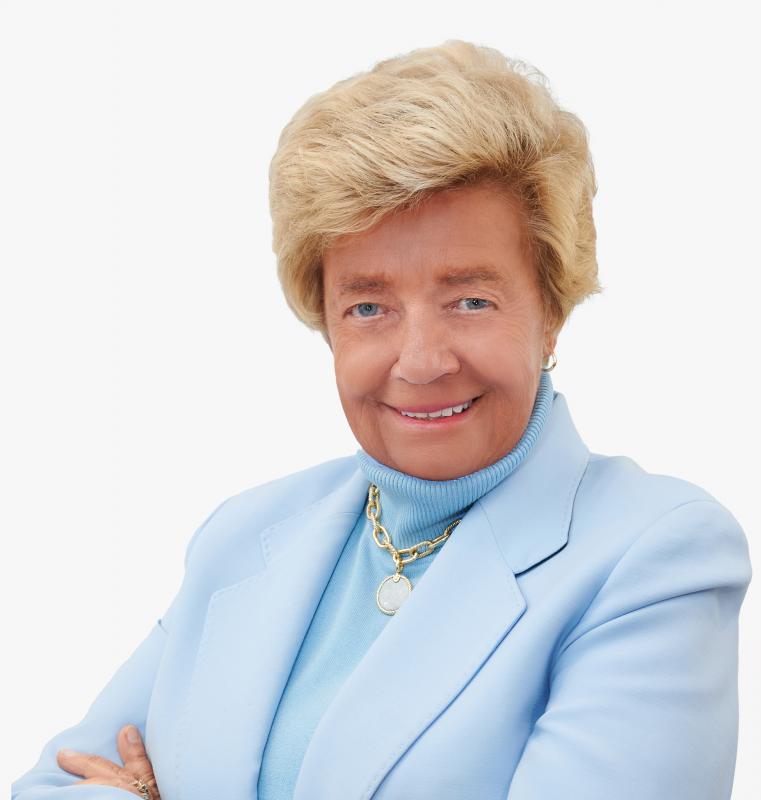 Judith M. von Seldeneck Honored with AESC Lifetime Achievement Award Judith M. von Seldeneck Honored with AESC Lifetime Achievement Award